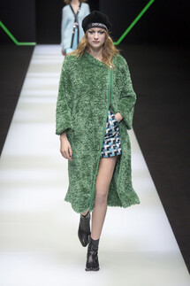 Emporio Armani Fall 2018 Ready-to-Wear , Emporio Armani осень зима 2018 , Fashion show , неделя моды в Милане , MFW , Mainstyles